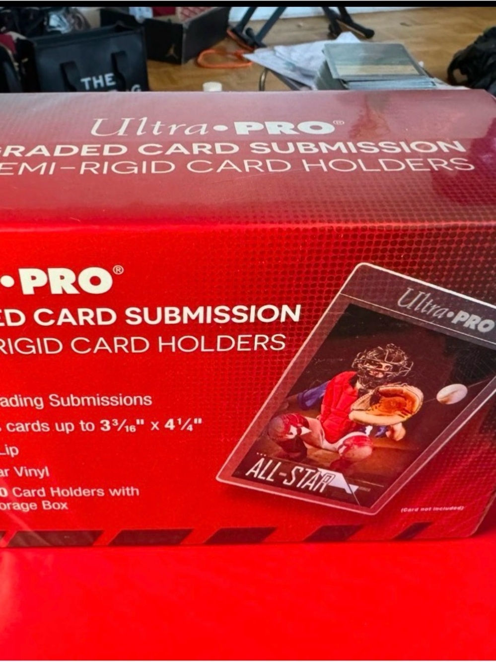 Ultra PRO Red Semi-Rigid Card Holders – Pack of Trading Card Sleeves